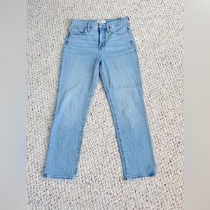 Madewell perfect vintage jeans. Size 26. Light wash